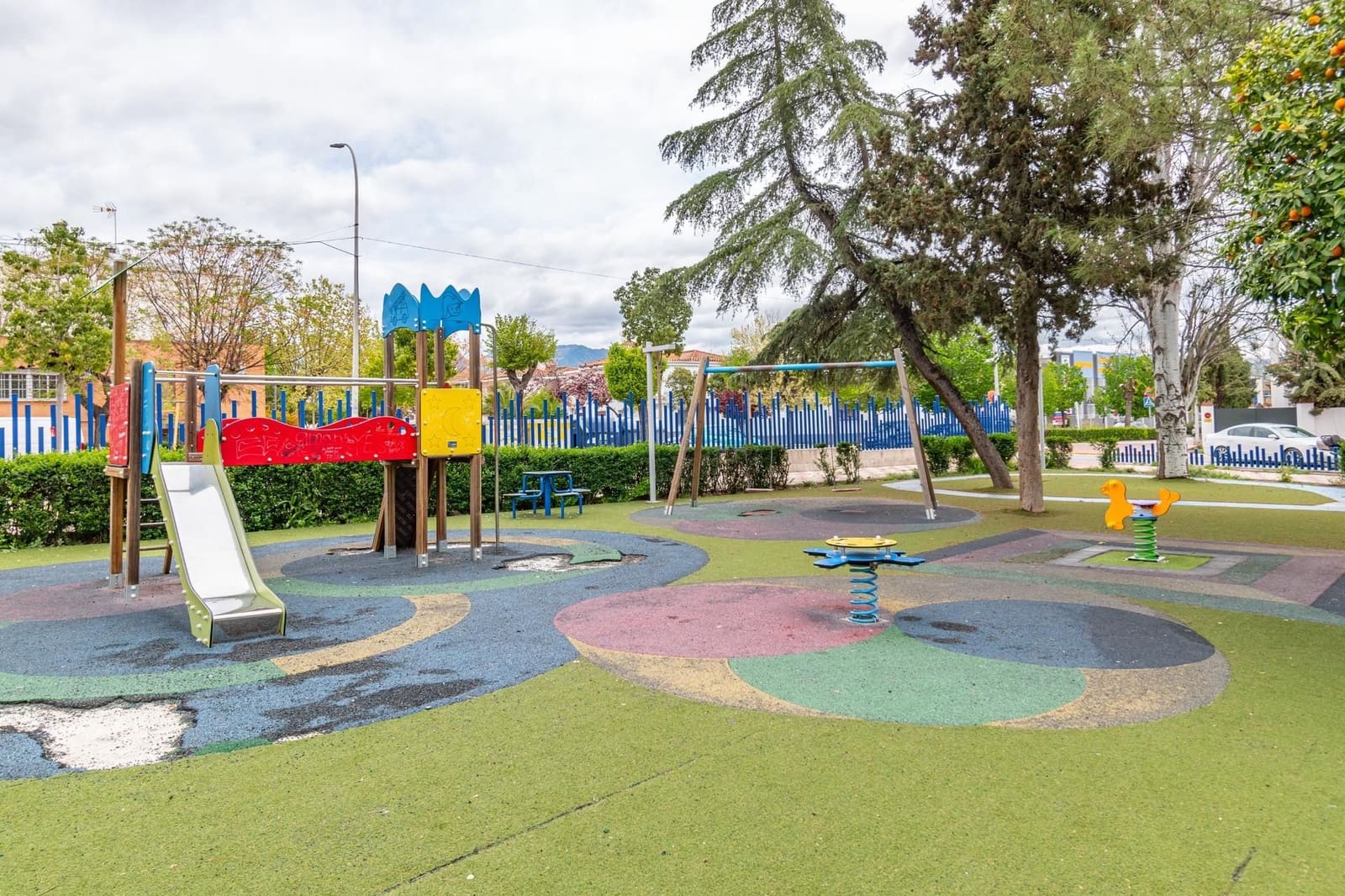 Kommersiell til salgs i Albolote - € 685 000 (Ref: 9534163)