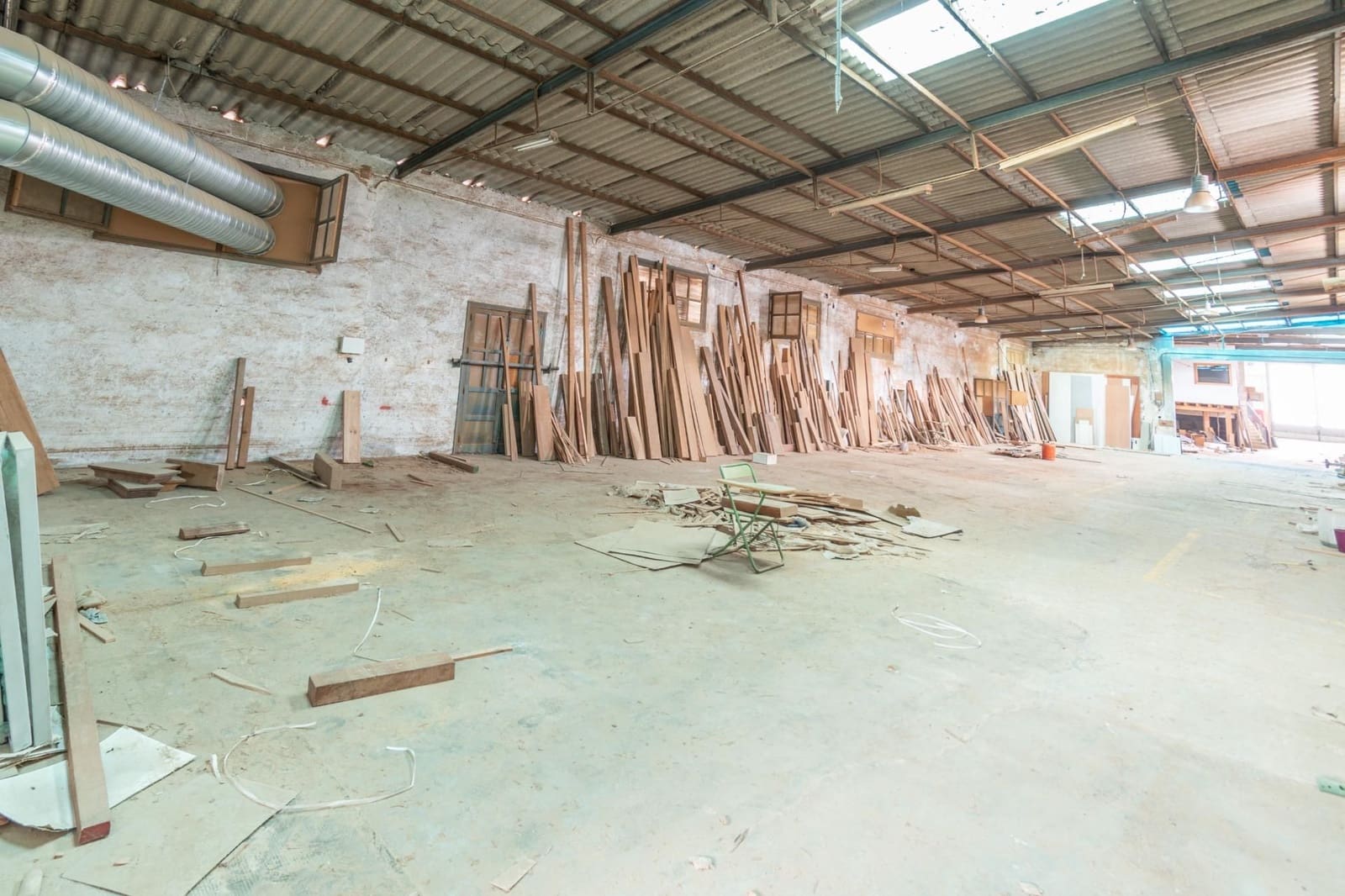 Kommersiell til salgs i Albolote - € 685 000 (Ref: 9534163)