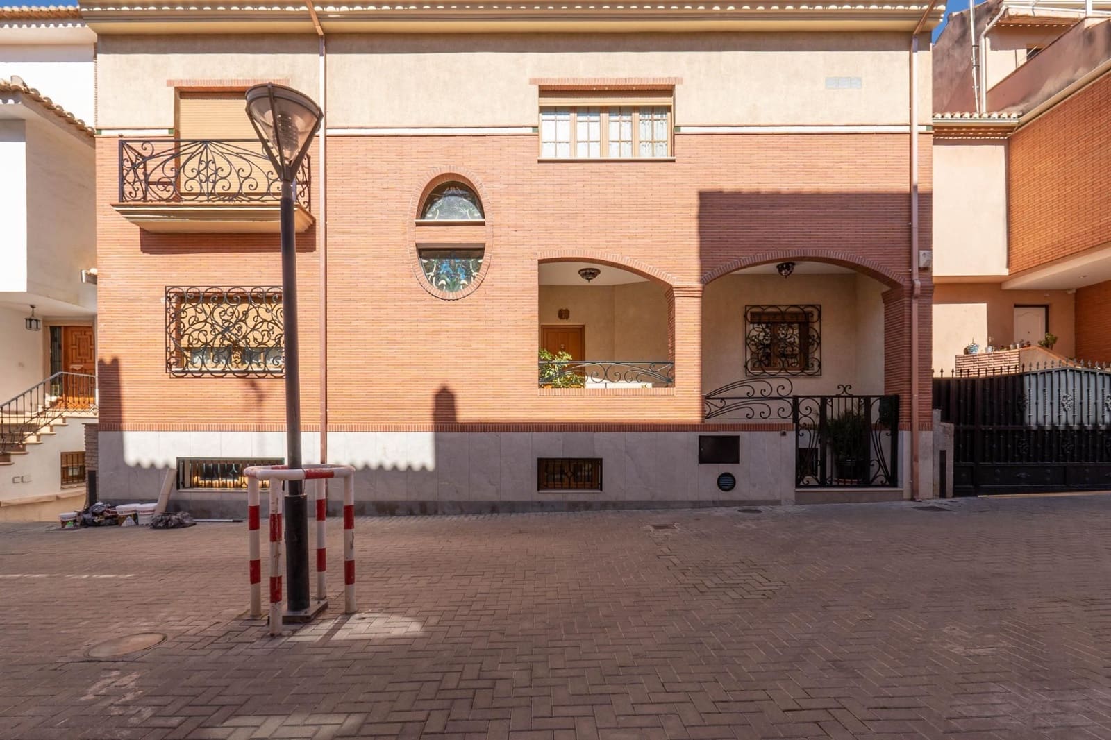 4 makuuhuone Omakotitalo myytävänä paikassa Granada kaupunki mukana uima-altaan - 920 000 € (Ref: 9534165)