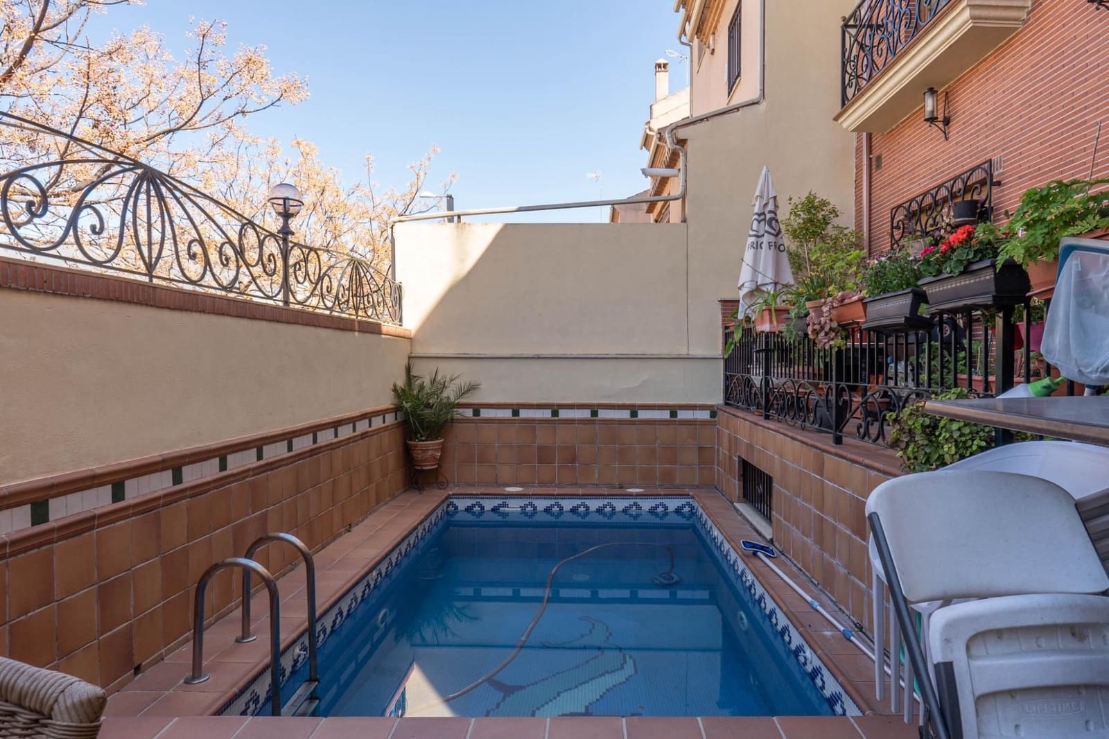 4 makuuhuone Omakotitalo myytävänä paikassa Granada kaupunki mukana uima-altaan - 920 000 € (Ref: 9534165)