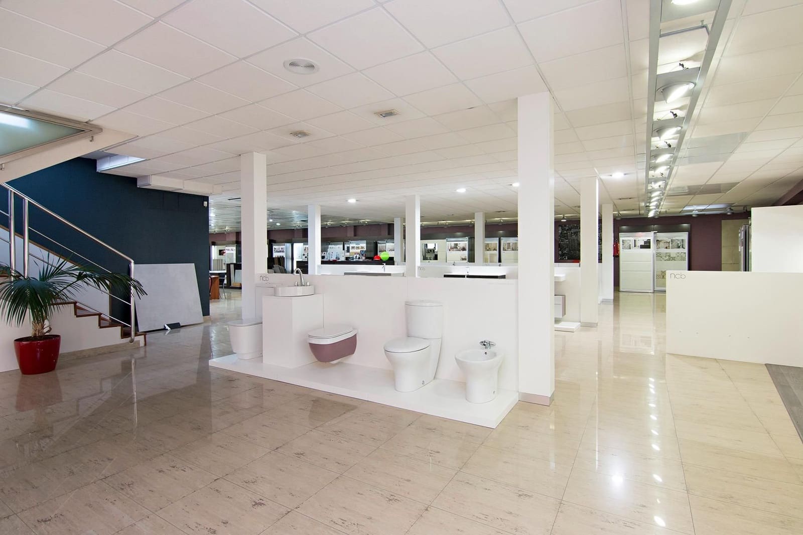 Commercial for sale in Pulianas - € 1,700,000 (Ref: 9534166)