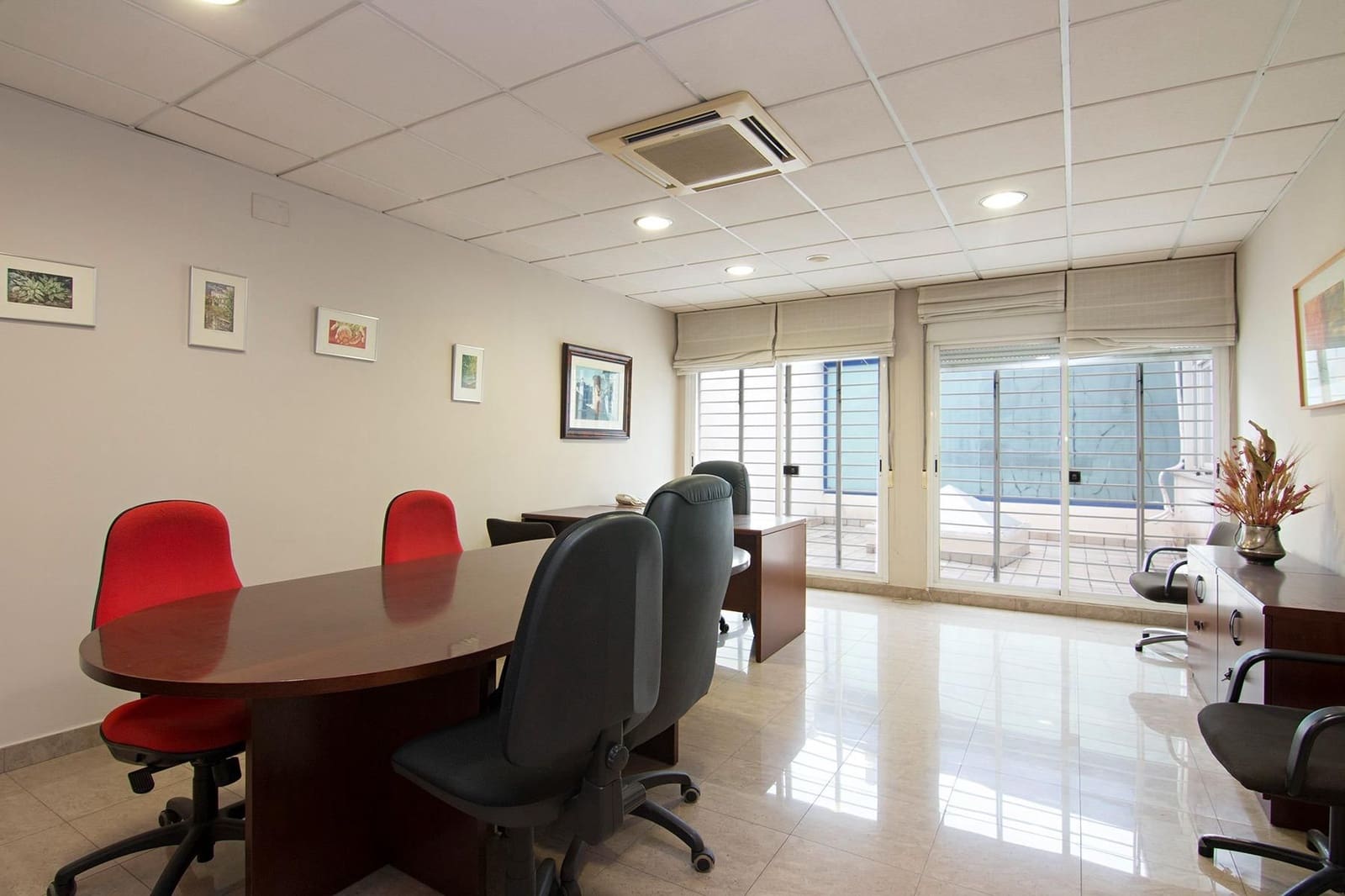 Commercial for sale in Pulianas - € 1,700,000 (Ref: 9534166)