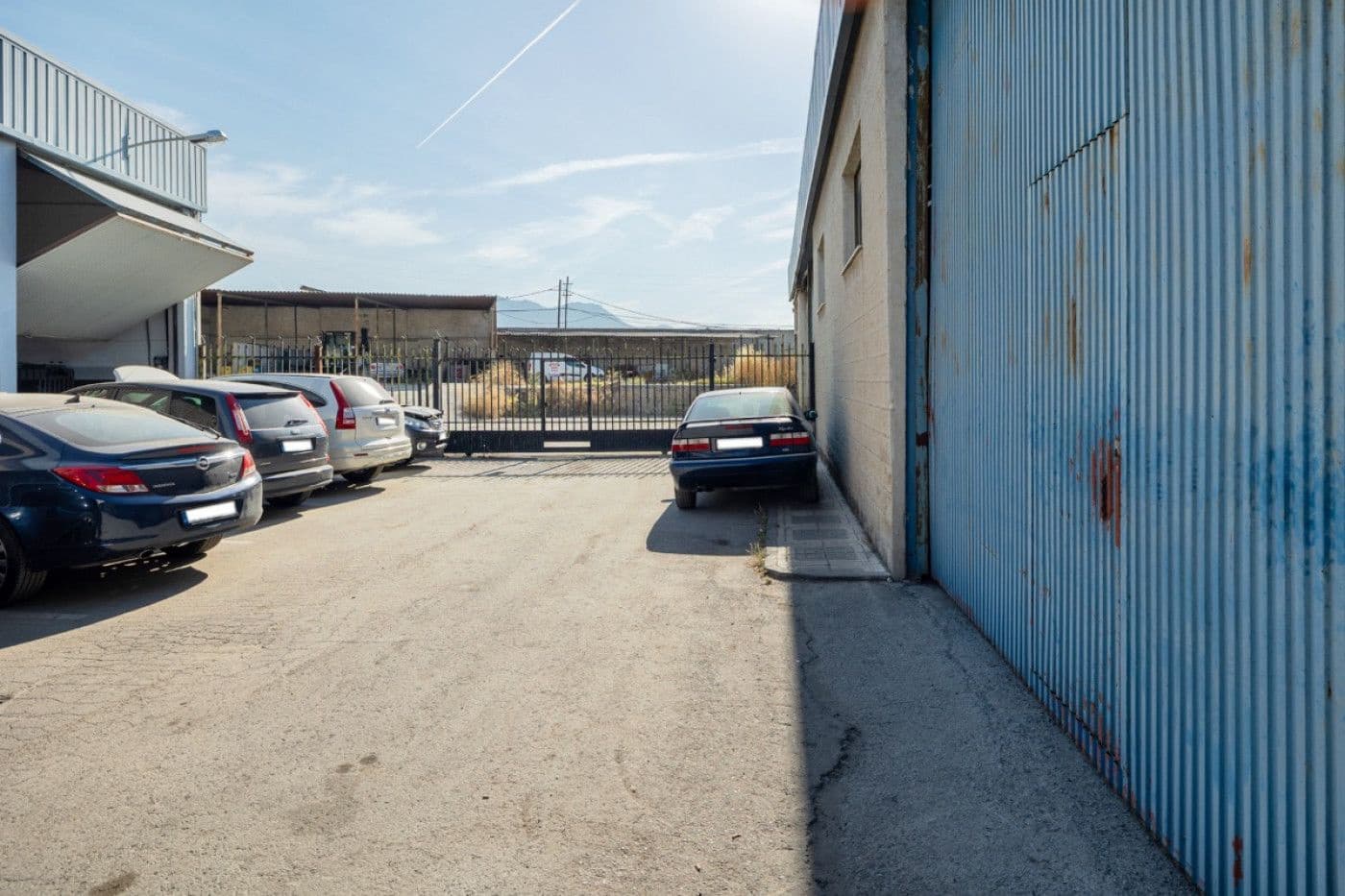 Kommersiell til salgs i Granada by - € 1 500 000 (Ref: 9534167)