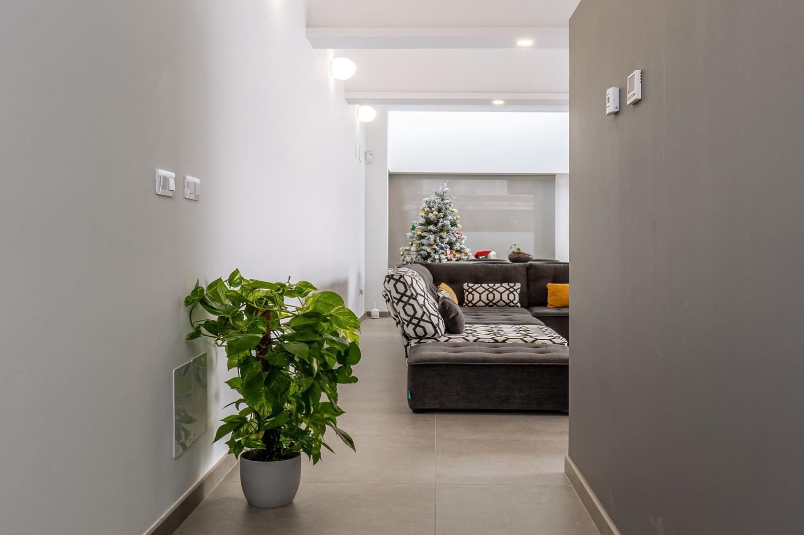 3 soveværelse Villa til salg i Otura med swimmingpool garage - € 749.000 (Ref: 9534169)