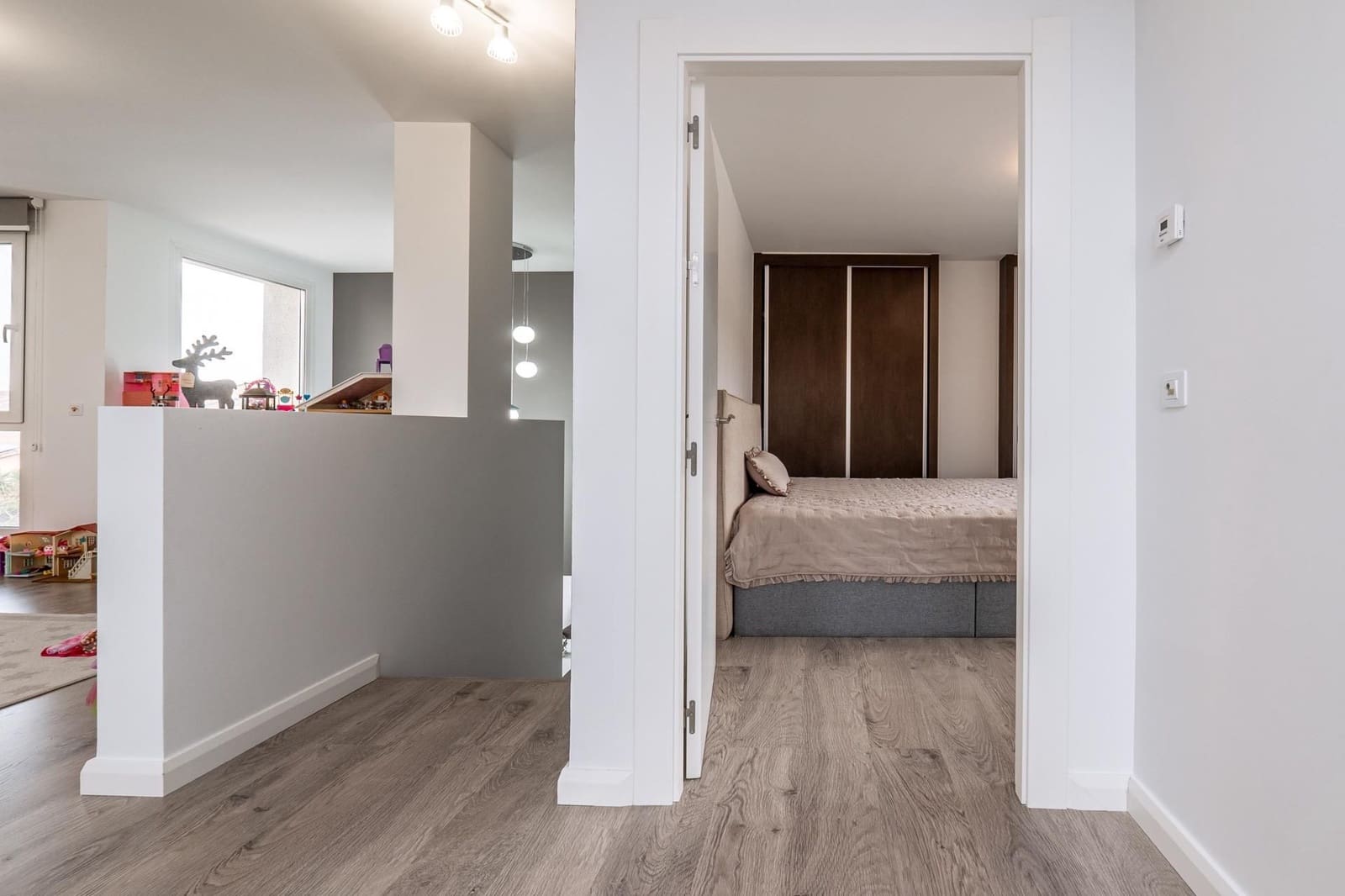 3 soveværelse Villa til salg i Otura med swimmingpool garage - € 749.000 (Ref: 9534169)