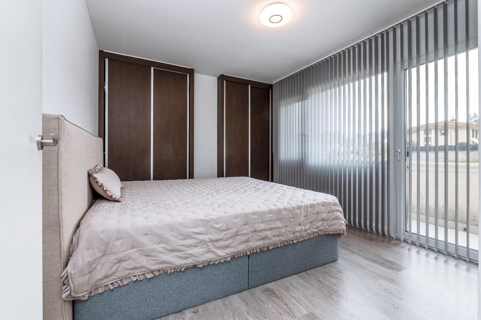 3 soveværelse Villa til salg i Otura med swimmingpool garage - € 749.000 (Ref: 9534169)