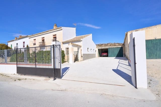 5 soveværelse Finca/Landehus til salg i Baza - € 141.900 (Ref: 9534170)