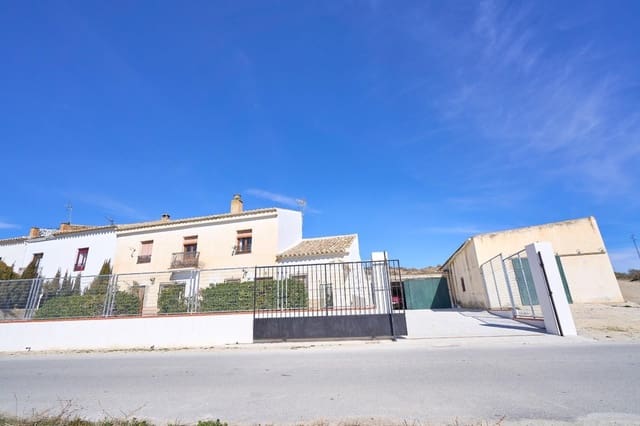 5 soveværelse Finca/Landehus til salg i Baza - € 141.900 (Ref: 9534170)