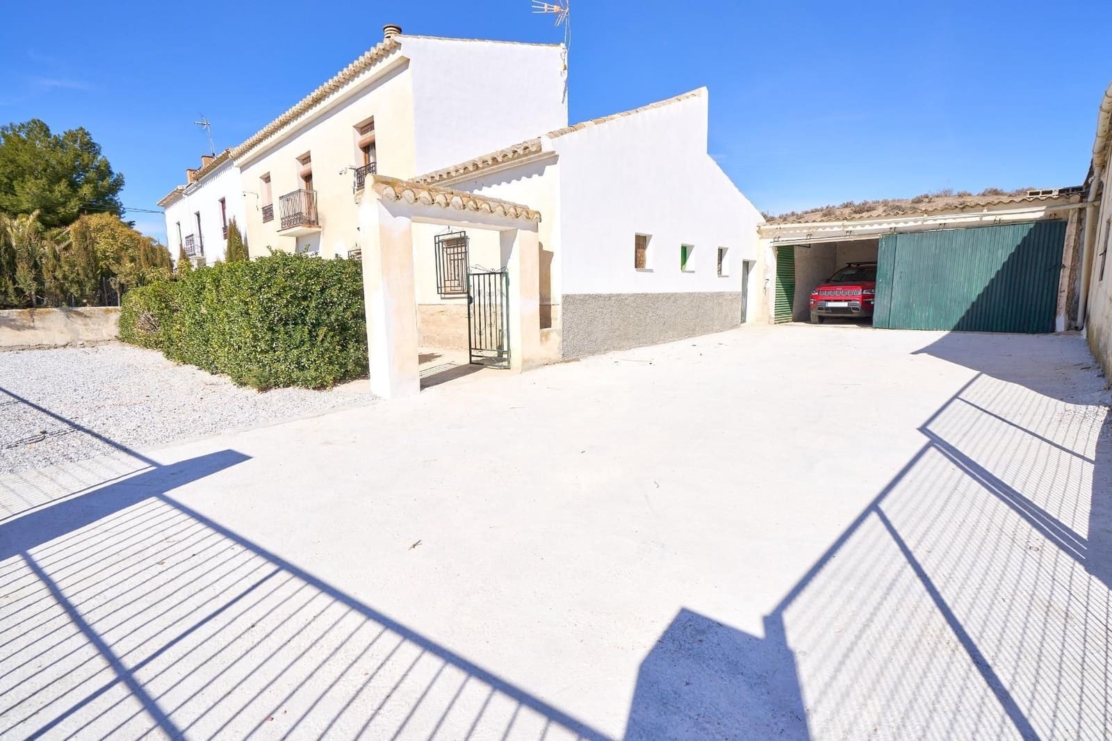 5 soveværelse Finca/Landehus til salg i Baza - € 141.900 (Ref: 9534170)