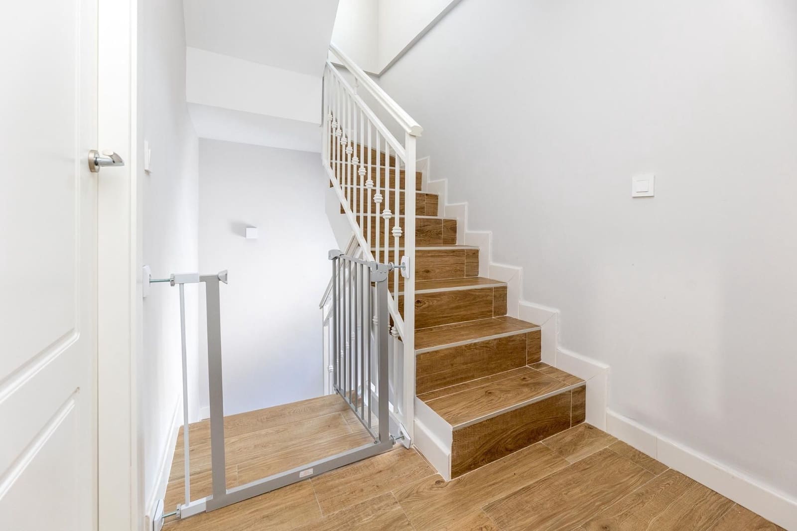 4 makuuhuone Omakotitalo myytävänä paikassa Granada kaupunki mukana 
autotalli - 465 000 € (Ref: 9534172)