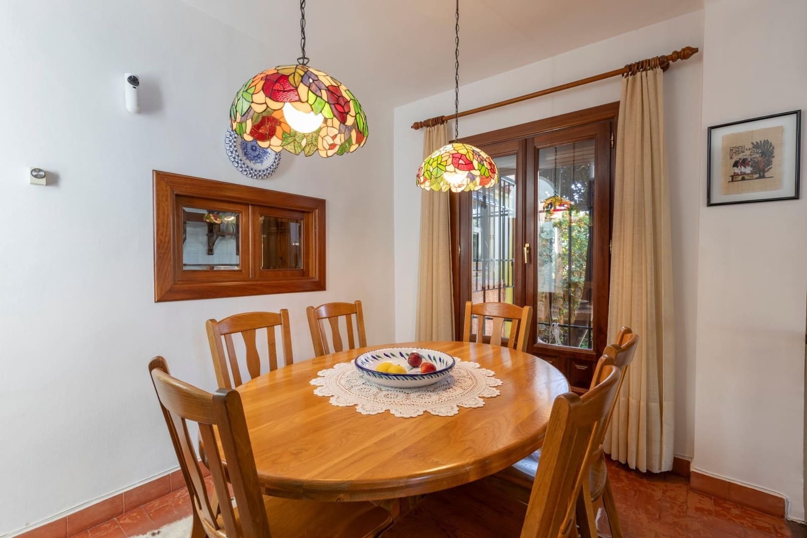 6 bedroom Villa for sale in Huetor Vega with garage - € 850,000 (Ref: 9534175)