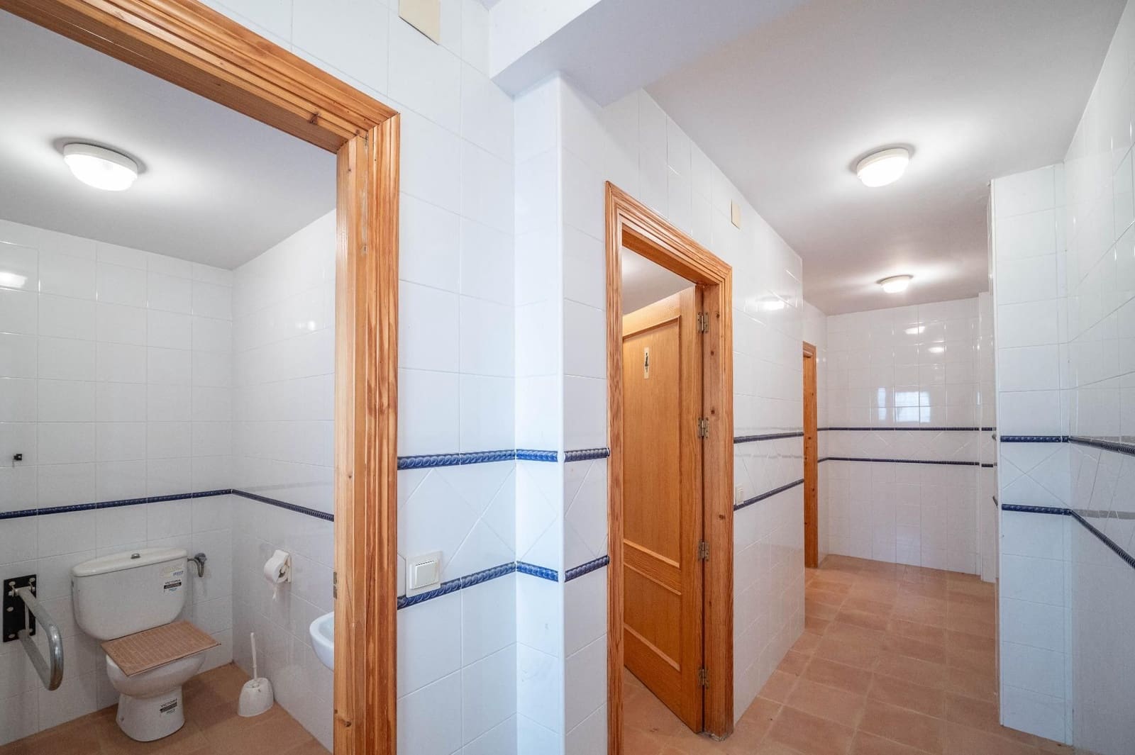 Kommersiell til salgs i Alfacar - € 449 000 (Ref: 9534176)