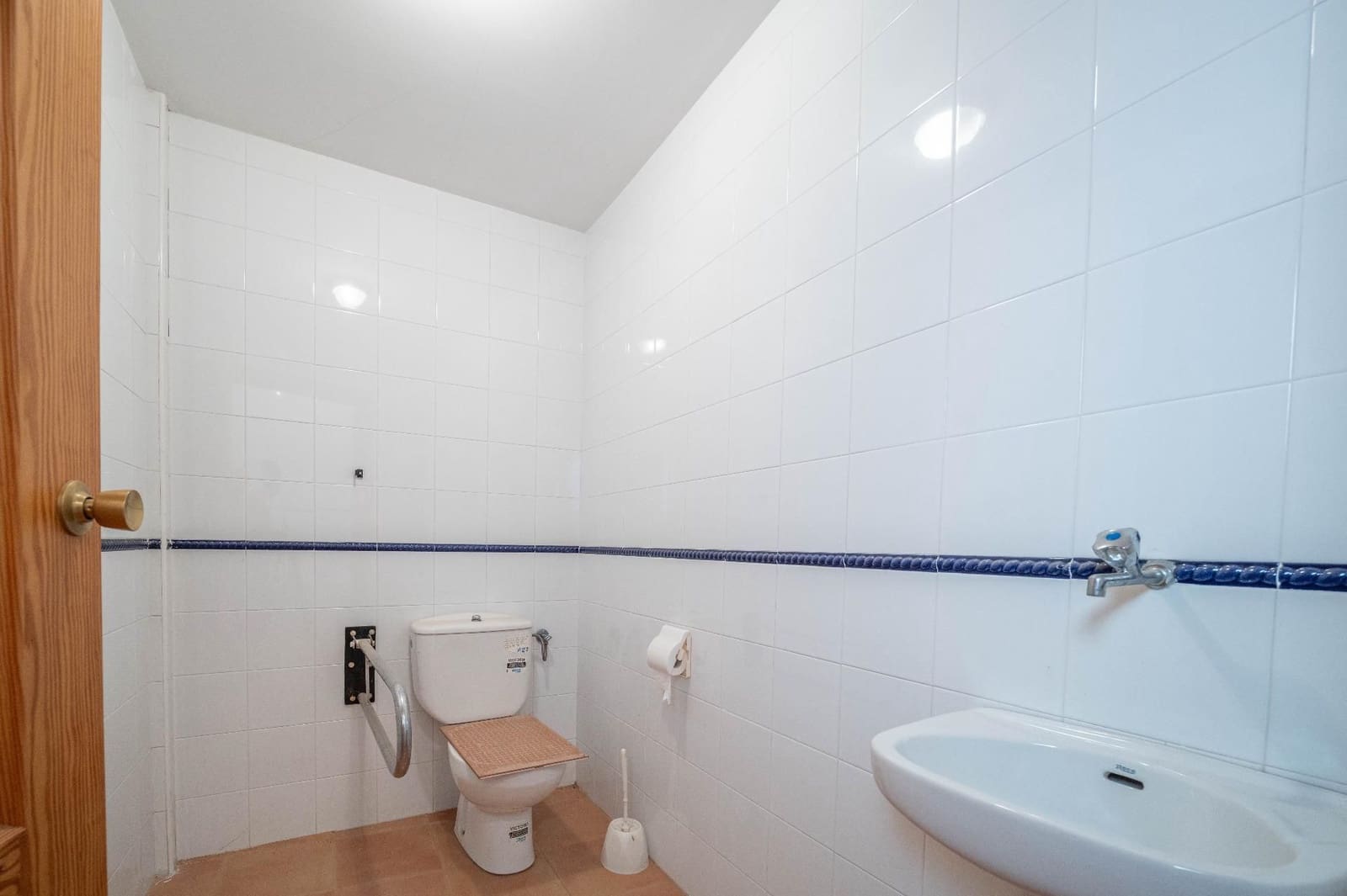 Kommersiell til salgs i Alfacar - € 449 000 (Ref: 9534176)