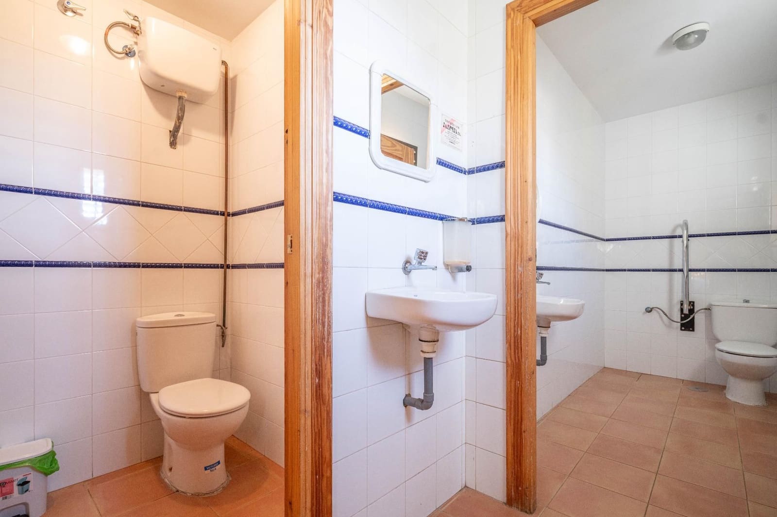 Kommersiell til salgs i Alfacar - € 449 000 (Ref: 9534176)