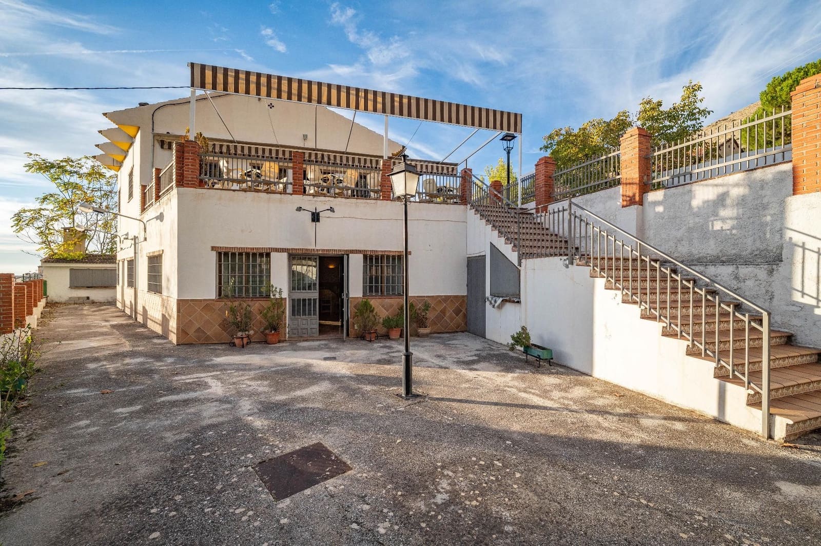 Kommersiell til salgs i Alfacar - € 449 000 (Ref: 9534176)