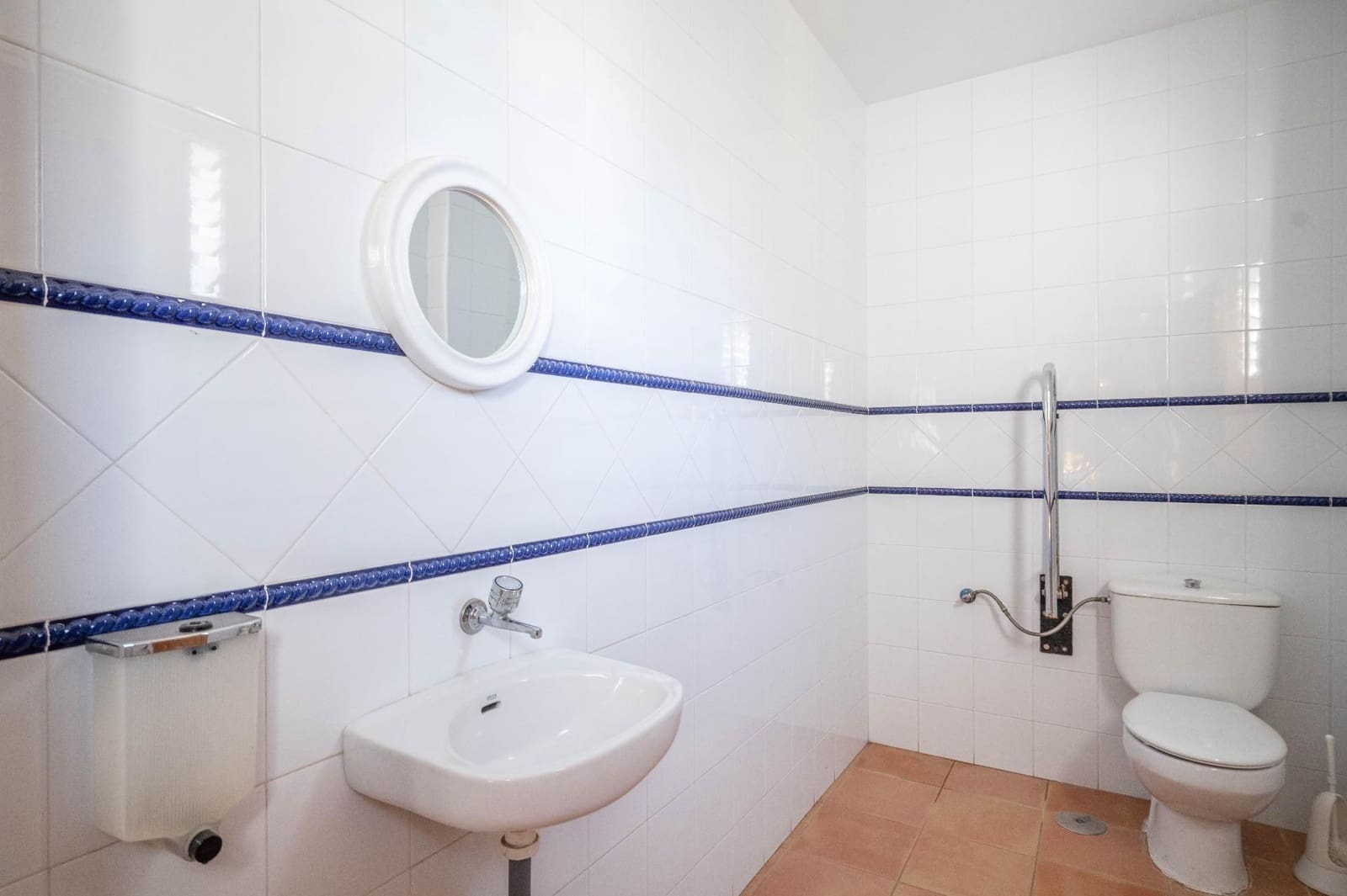 Kommersiell til salgs i Alfacar - € 449 000 (Ref: 9534176)