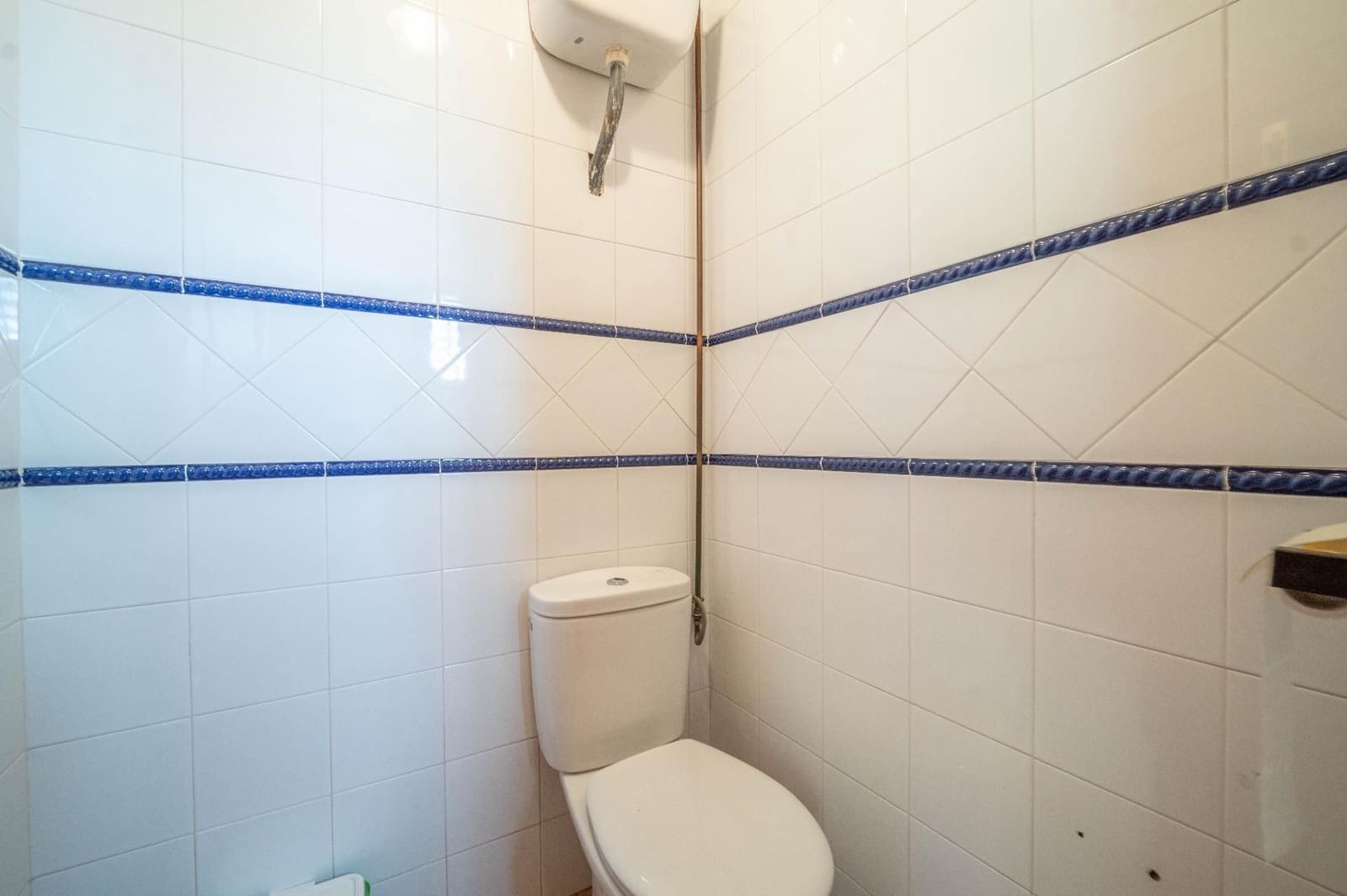 Kommersiell til salgs i Alfacar - € 449 000 (Ref: 9534176)