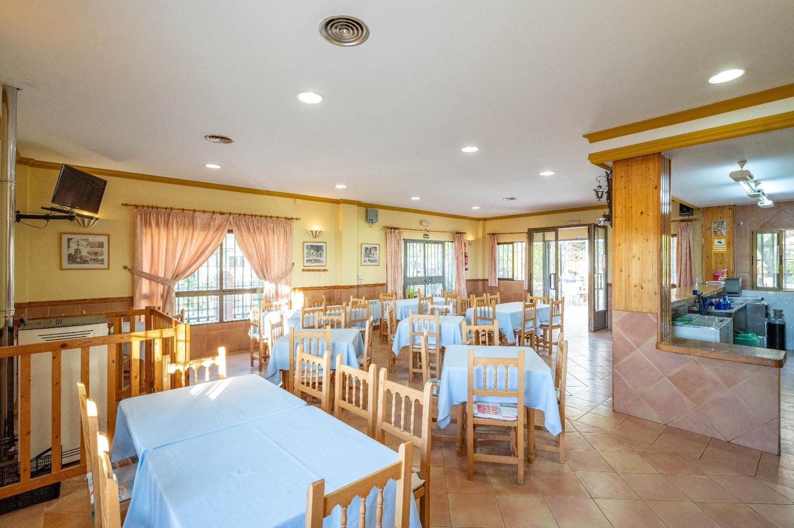 Kommersiell til salgs i Alfacar - € 449 000 (Ref: 9534176)