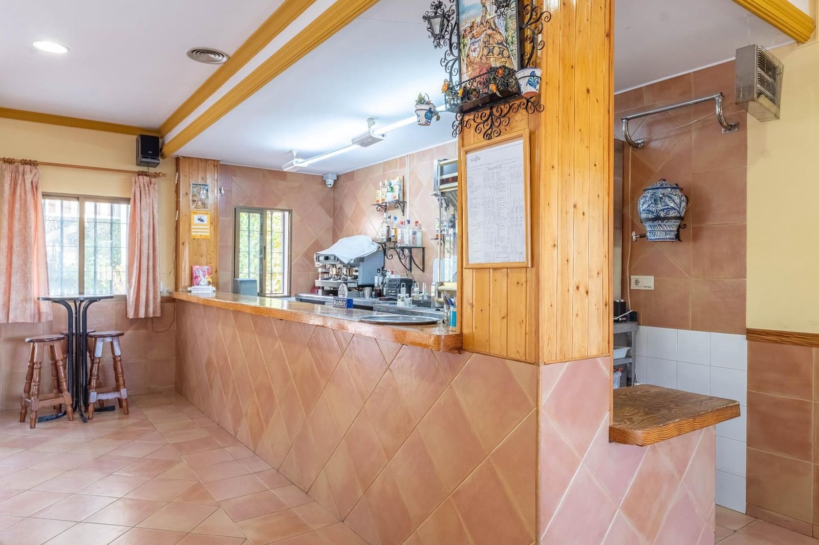 Kommersiell til salgs i Alfacar - € 449 000 (Ref: 9534176)