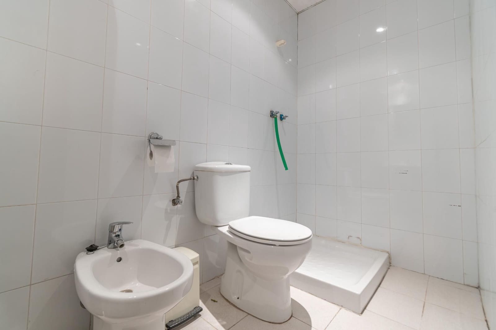 Kommersiell til salgs i Albolote - € 278 000 (Ref: 9534177)