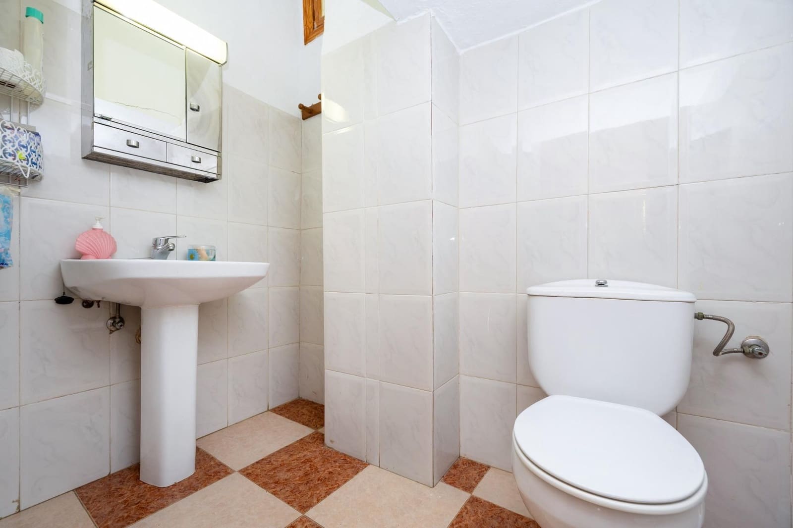 4 bedroom Townhouse for sale in La Taha - € 170,000 (Ref: 9534181)