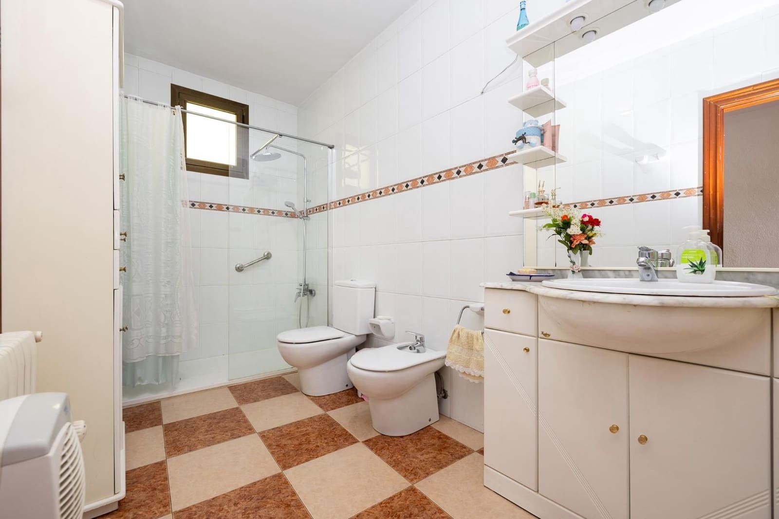 4 bedroom Townhouse for sale in La Taha - € 170,000 (Ref: 9534181)