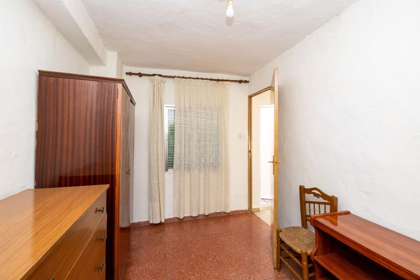 5 soveværelse Lejlighed til salg i Granada by - € 219.000 (Ref: 9534186)