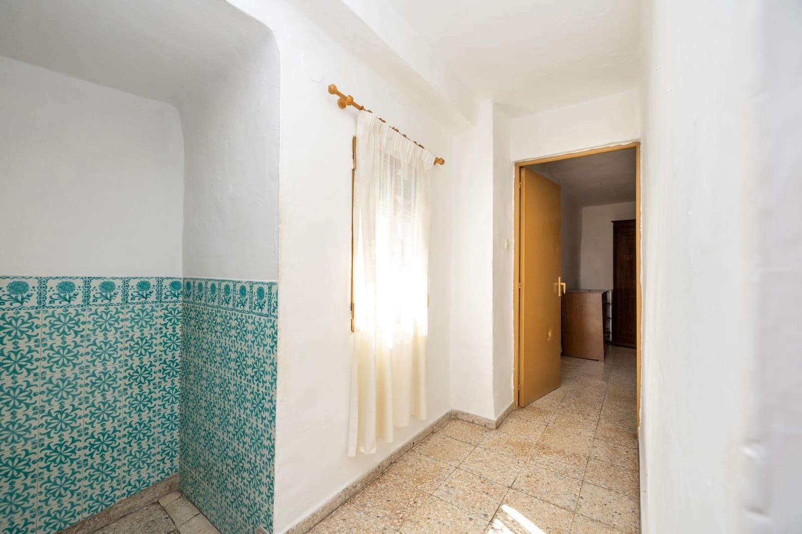 5 soveværelse Lejlighed til salg i Granada by - € 219.000 (Ref: 9534186)