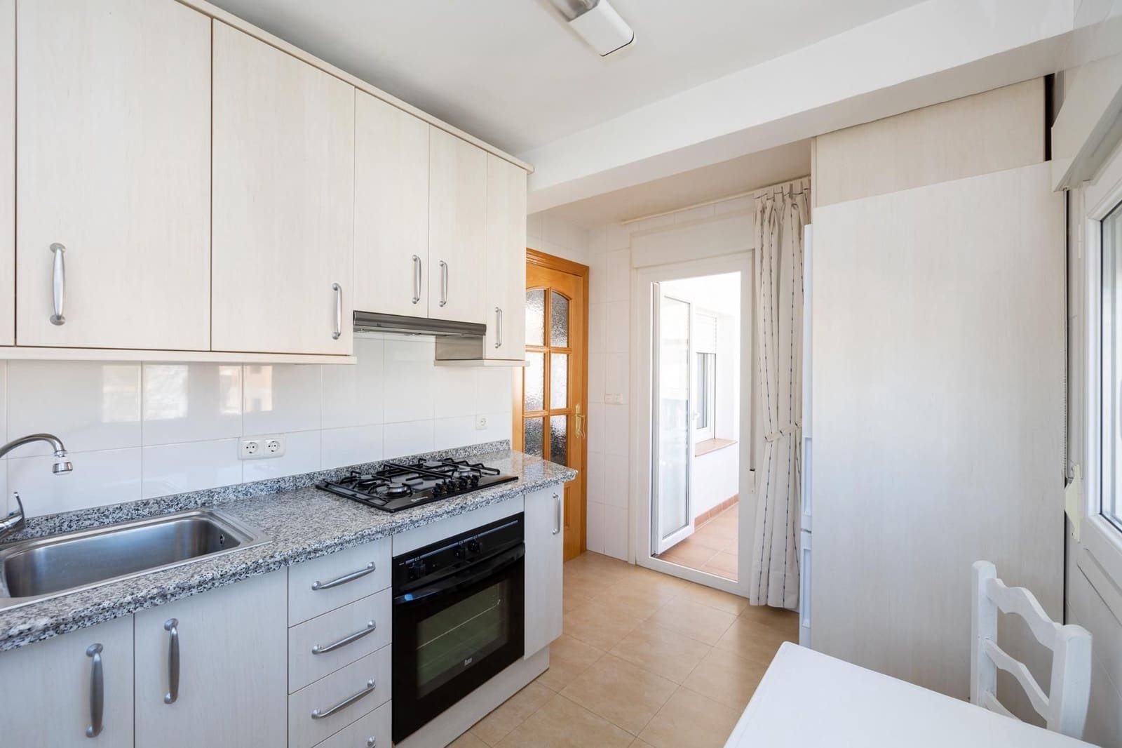 1 bedroom Flat for sale in Huetor Santillan - € 124,500 (Ref: 9534187)