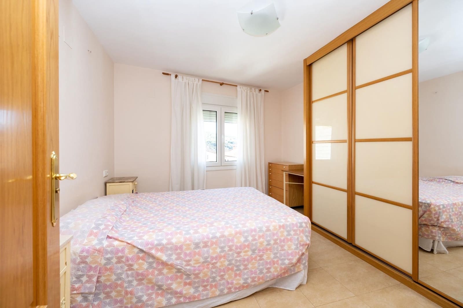 1 bedroom Flat for sale in Huetor Santillan - € 124,500 (Ref: 9534187)