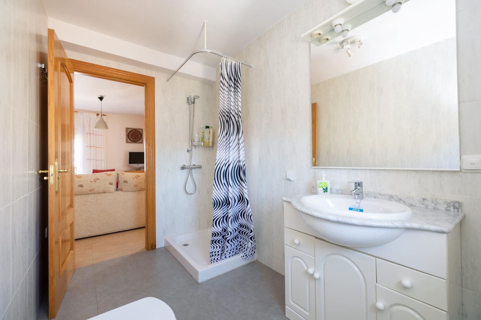 1 bedroom Flat for sale in Huetor Santillan - € 124,500 (Ref: 9534187)