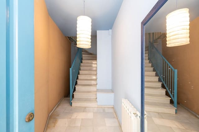 3 sypialnia Dom blizniak na sprzedaż w San Matías - Realejo, Miasto Grenada z garażem - 390 000 € (Ref: 9534188)