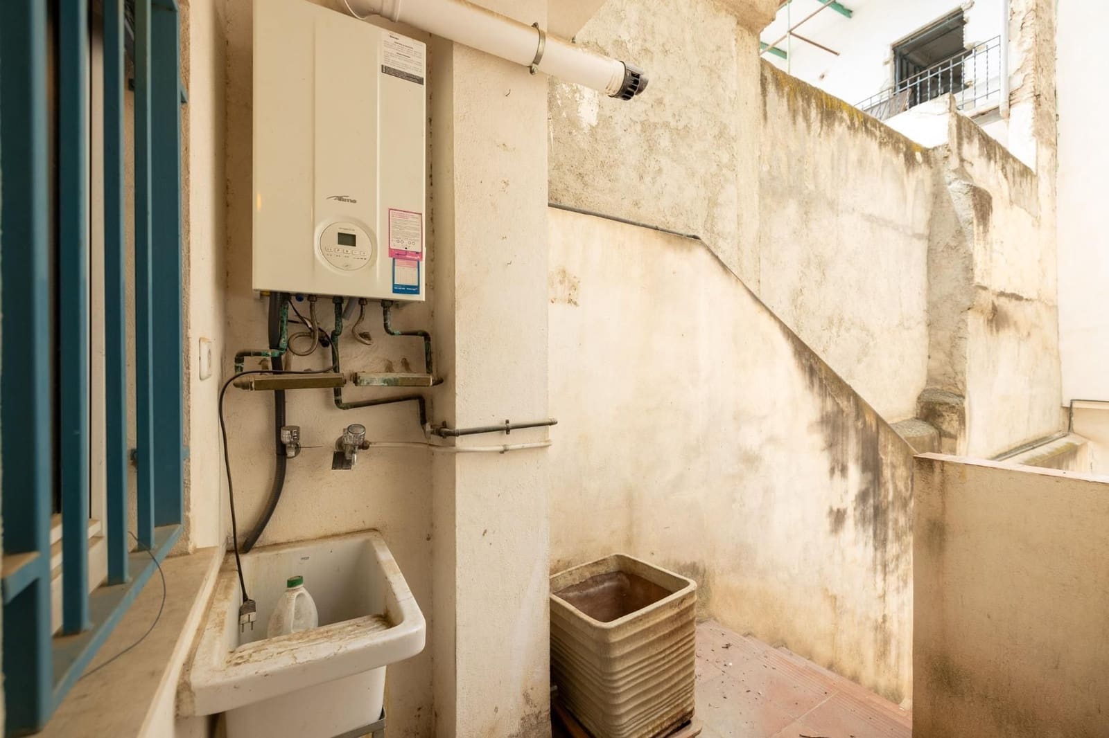 3 sypialnia Dom blizniak na sprzedaż w Miasto Grenada z garażem - 390 000 € (Ref: 9534188)