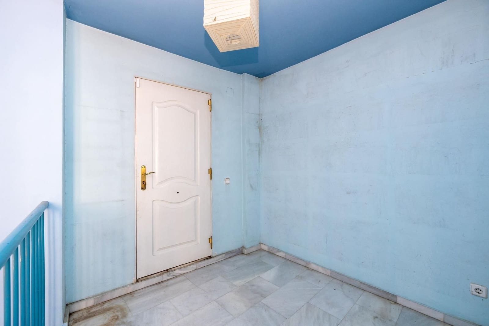 3 sypialnia Dom blizniak na sprzedaż w Miasto Grenada z garażem - 390 000 € (Ref: 9534188)