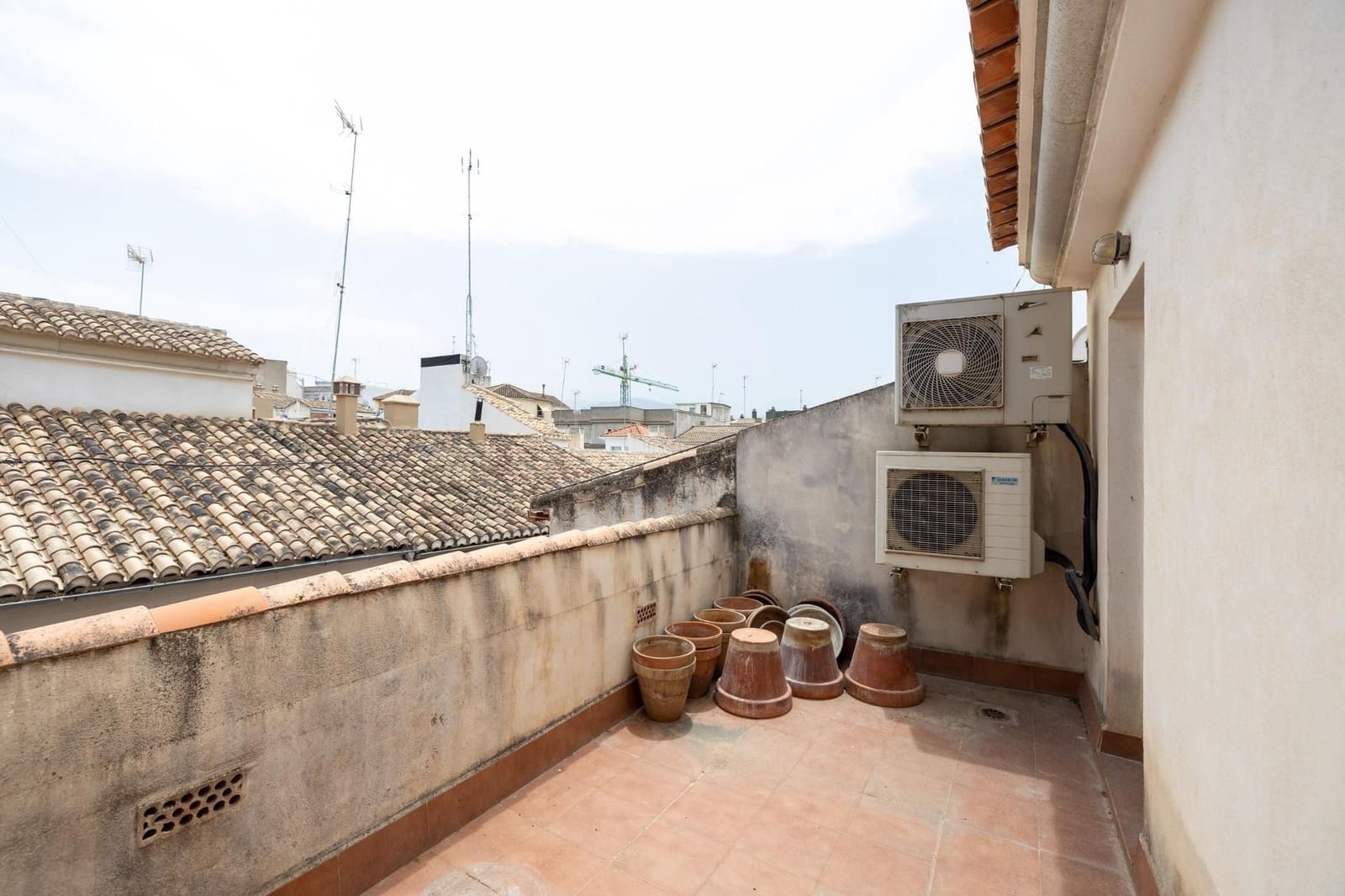 3 sypialnia Dom blizniak na sprzedaż w Miasto Grenada z garażem - 390 000 € (Ref: 9534188)