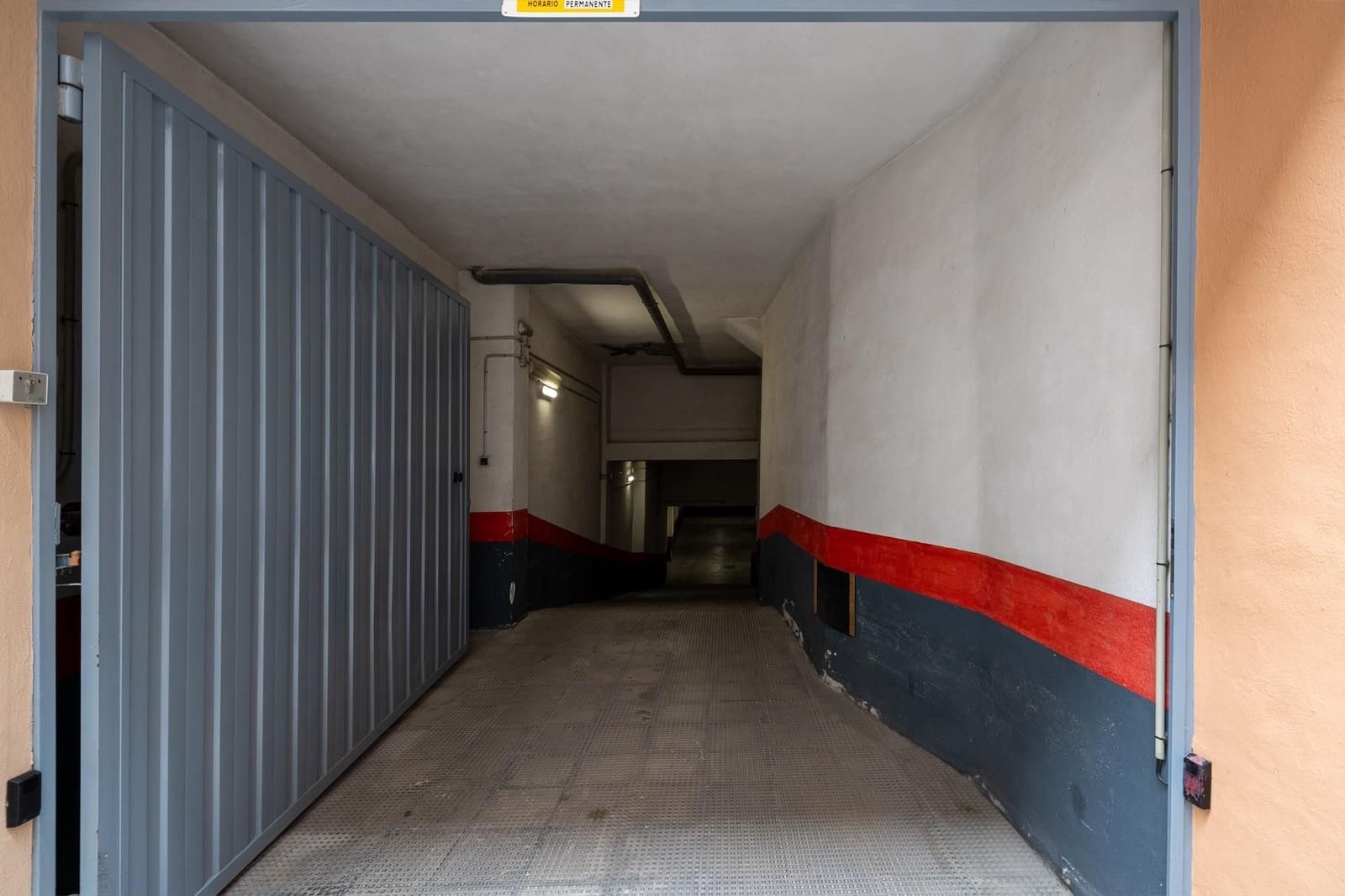 3 sypialnia Dom blizniak na sprzedaż w Miasto Grenada z garażem - 390 000 € (Ref: 9534188)