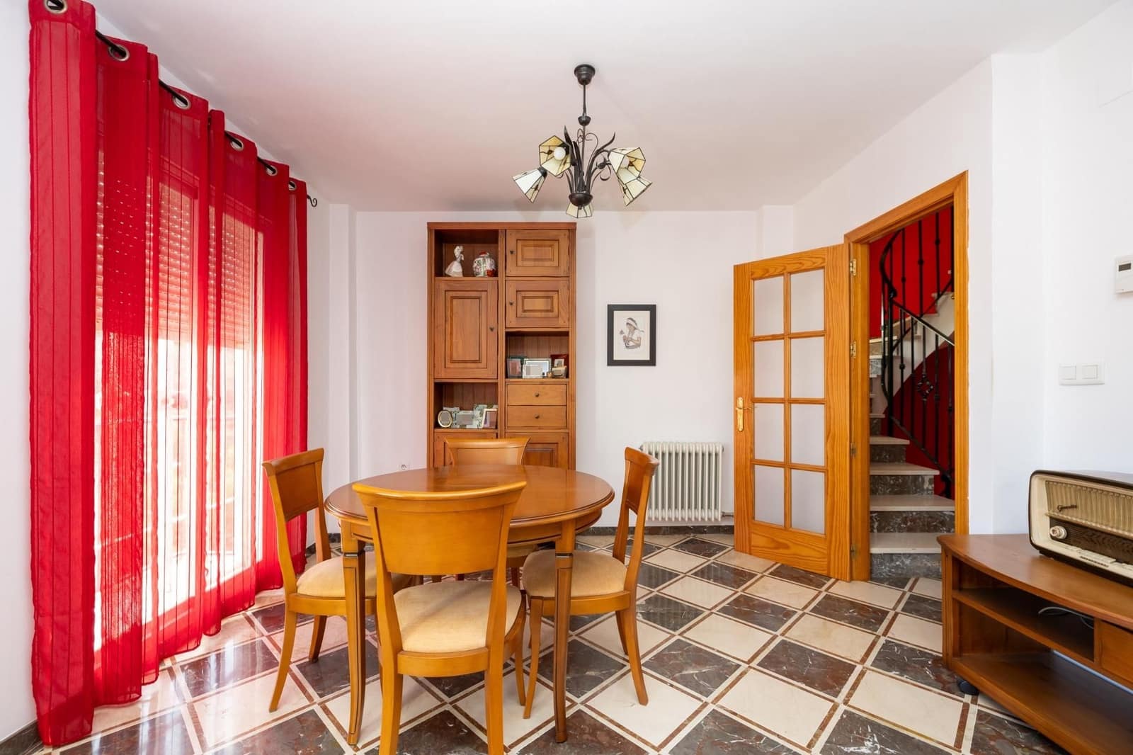 4 bedroom Villa for sale in Gojar with pool garage - € 295,000 (Ref: 9534189)