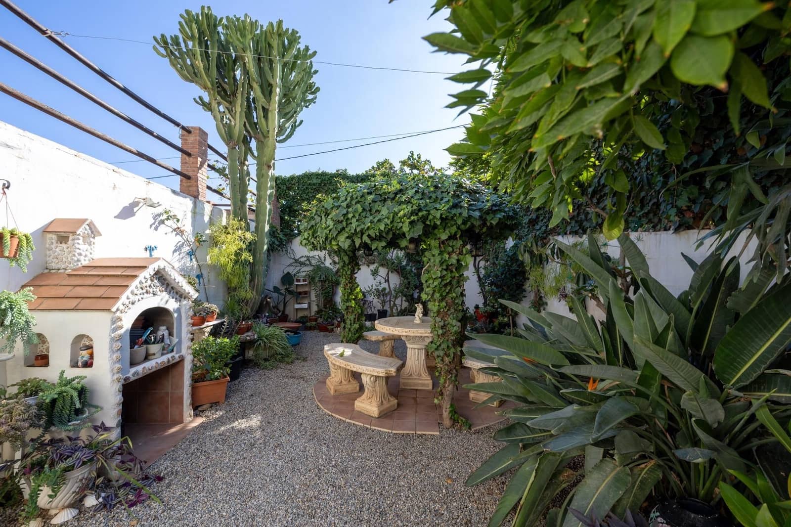 4 Zimmer Villa zu verkaufen in Rubite mit Garage - 220.000 € (Ref: 9534190)