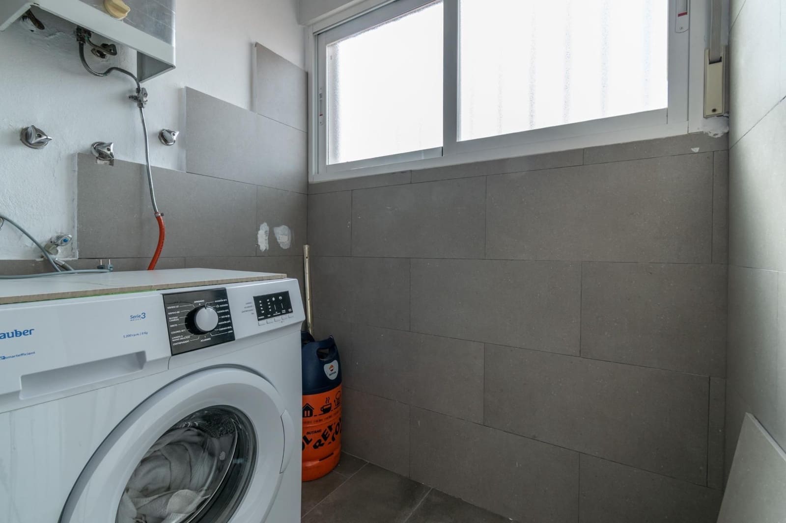 3 bedroom Flat for sale in Albolote - € 165,000 (Ref: 9534192)