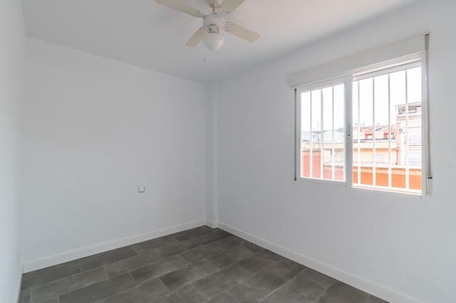 3 Zimmer Wohnung zu verkaufen in Albolote - 165.000 € (Ref: 9534192)