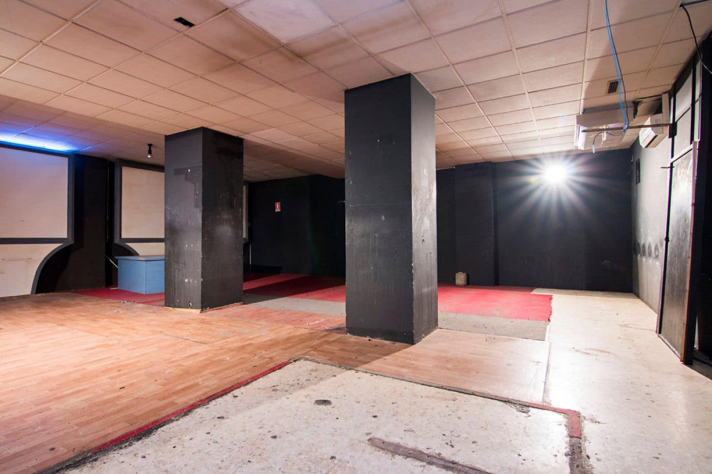 Local Comercial en Granada ciudad en venta - 200.000 € (Ref: 9534194)