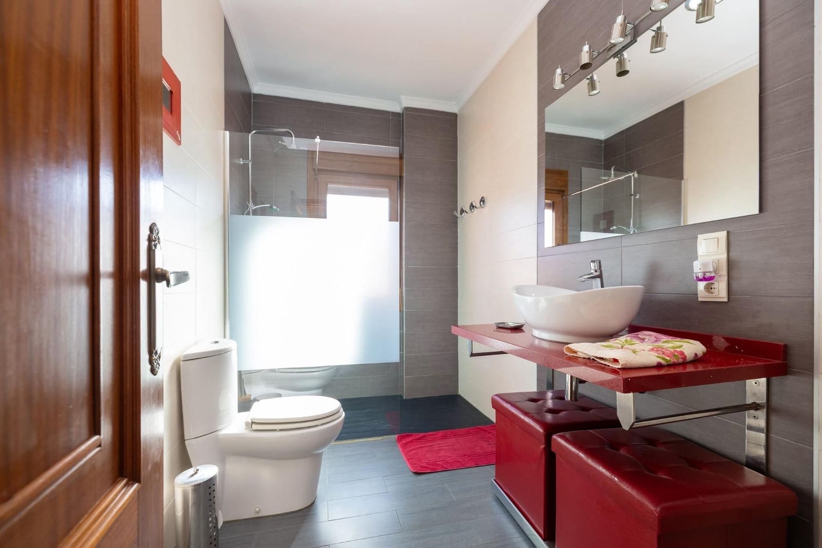 4 soveværelse Villa til salg i Vegas del Genil med garage - € 317.000 (Ref: 9534195)