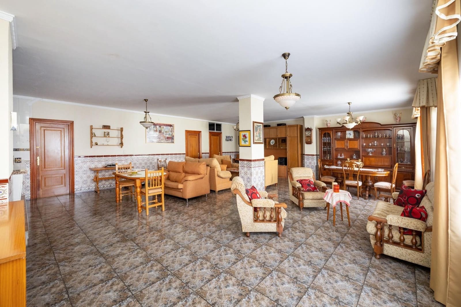 4 soveværelse Villa til salg i Vegas del Genil med garage - € 317.000 (Ref: 9534195)