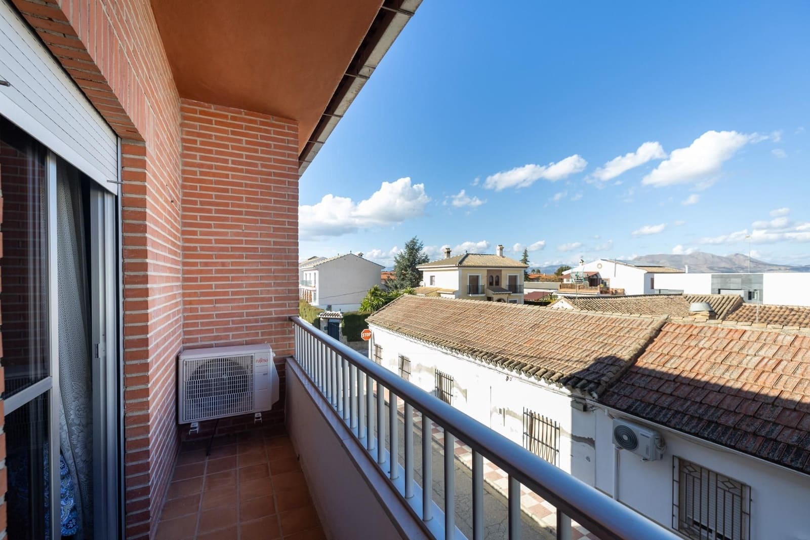 4 soveværelse Villa til salg i Vegas del Genil med garage - € 317.000 (Ref: 9534195)