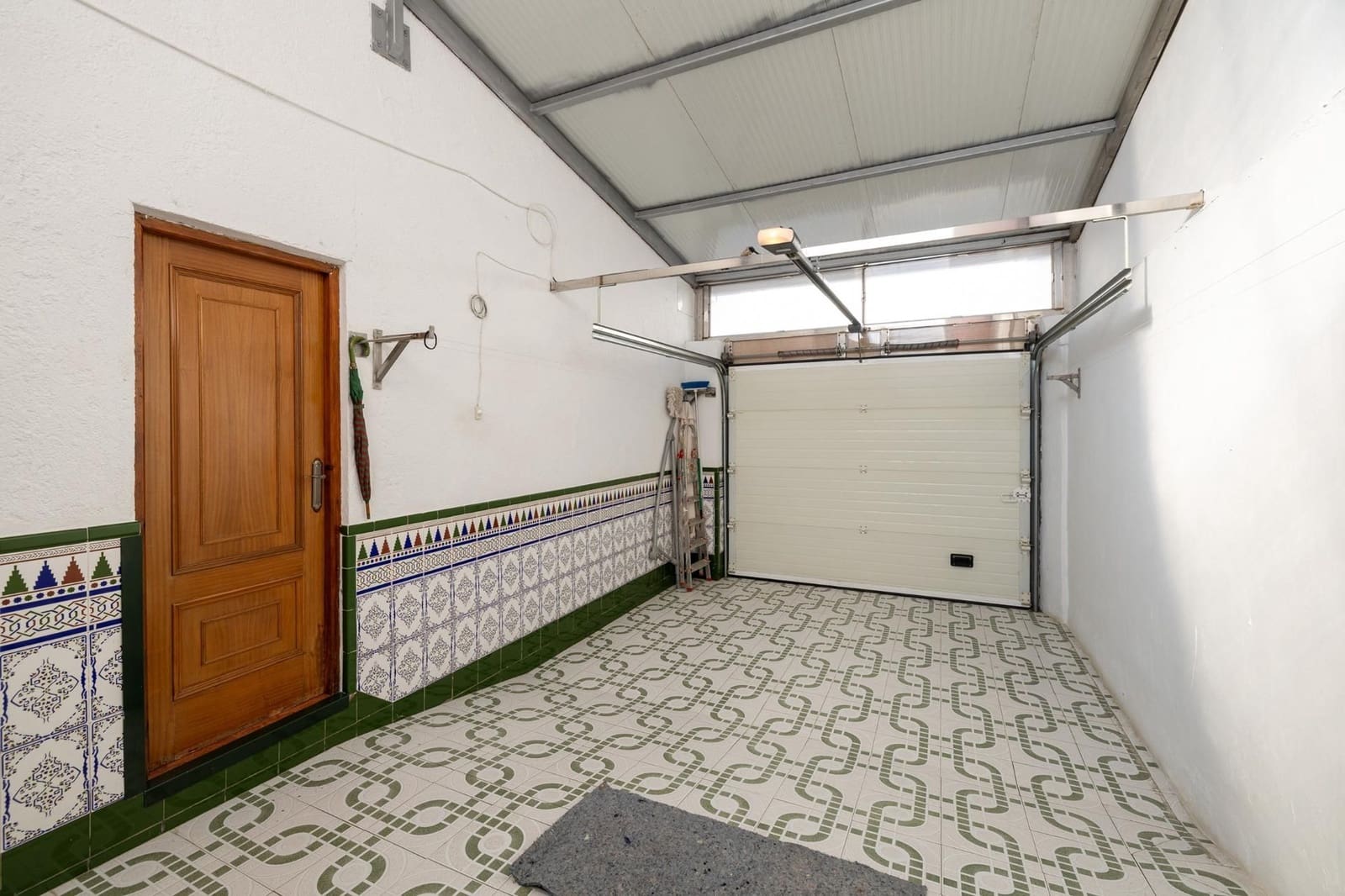 4 soveværelse Villa til salg i Vegas del Genil med garage - € 317.000 (Ref: 9534195)