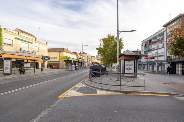 3 Zimmer Wohnung zu verkaufen in Zaidin, Granada Stadt - 148.000 € (Ref: 9534196)