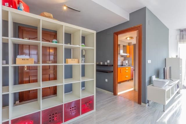 Piso de 1 habitación en Las Gabias en venta con garaje - 124.900 € (Ref: 9534197)