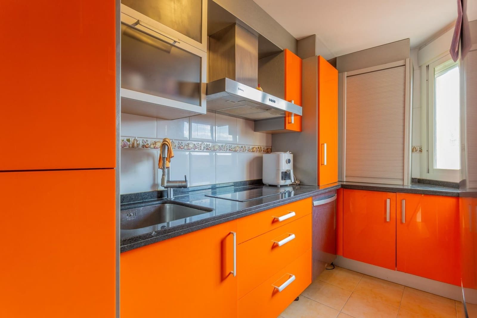 Piso de 1 habitación en Las Gabias en venta con garaje - 124.900 € (Ref: 9534197)