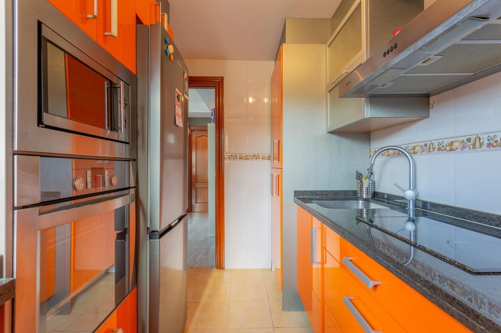 Piso de 1 habitación en Las Gabias en venta con garaje - 124.900 € (Ref: 9534197)