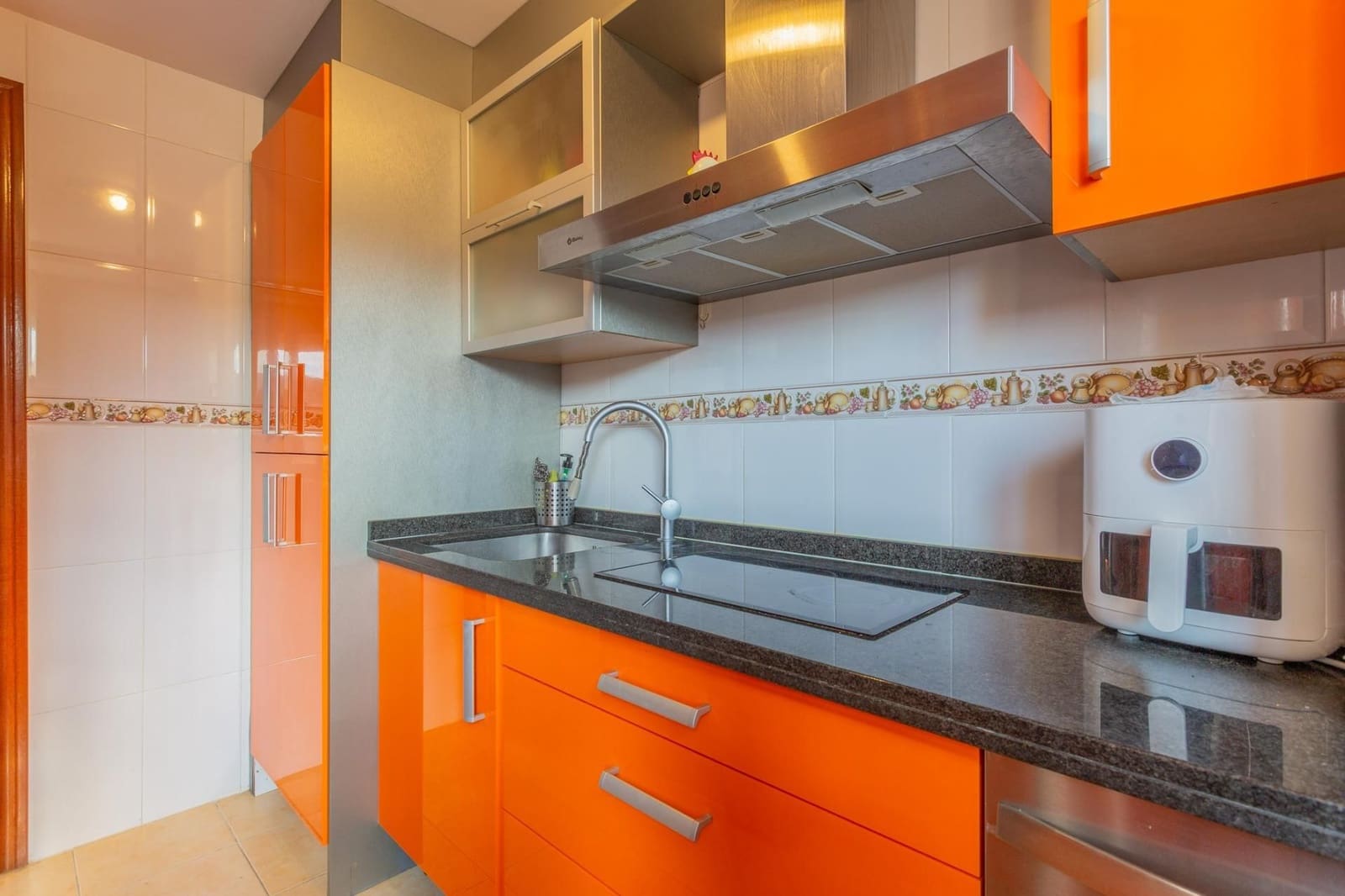 Piso de 1 habitación en Las Gabias en venta con garaje - 124.900 € (Ref: 9534197)